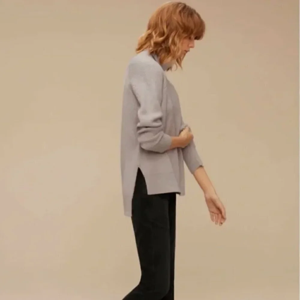 Aritzia Wilfred Wool Turtleneck Lin Sweater​ - Large, 100% Wool - Picture 5 of 13